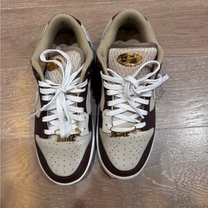 Nike Brown Beige Dunks